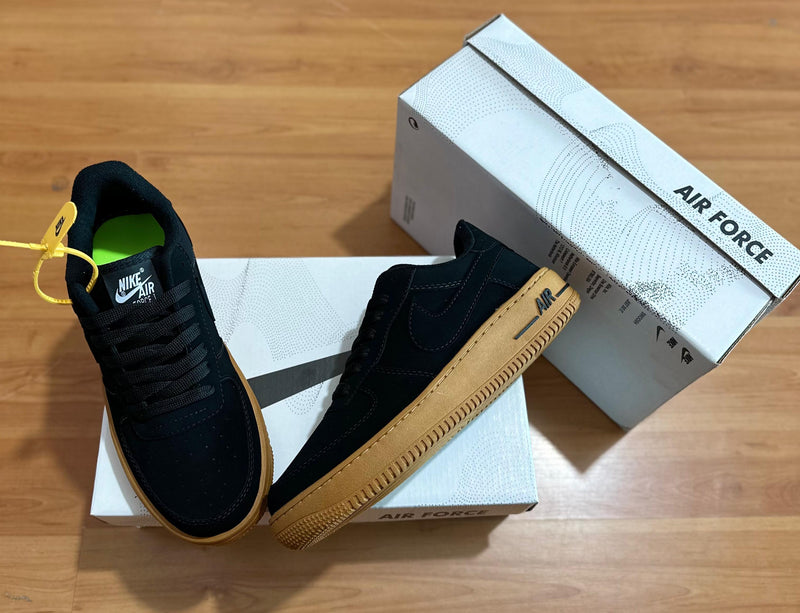 TÊNIS AIR FORCE VELVET