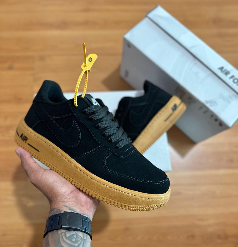TÊNIS AIR FORCE VELVET