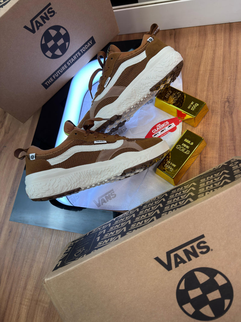 TÊNIS VANS ULTRARANGE NEO VR3 MARROM
