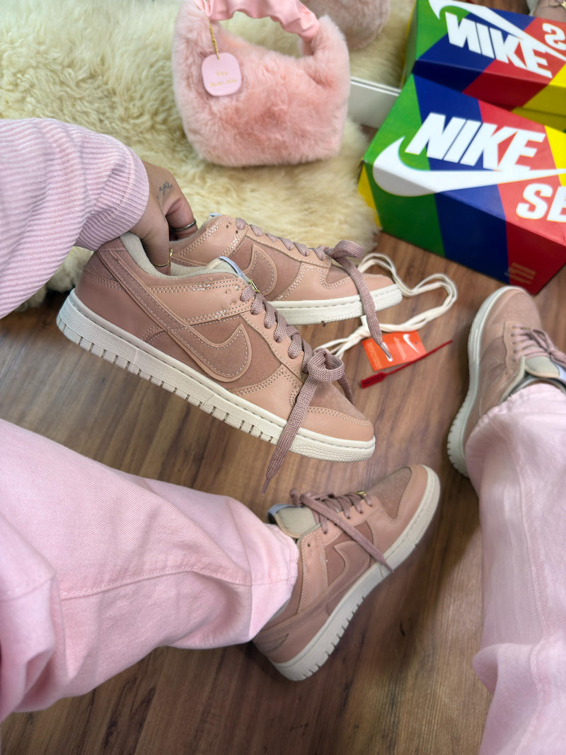 Tênis Nike DUNK Linha luxo
